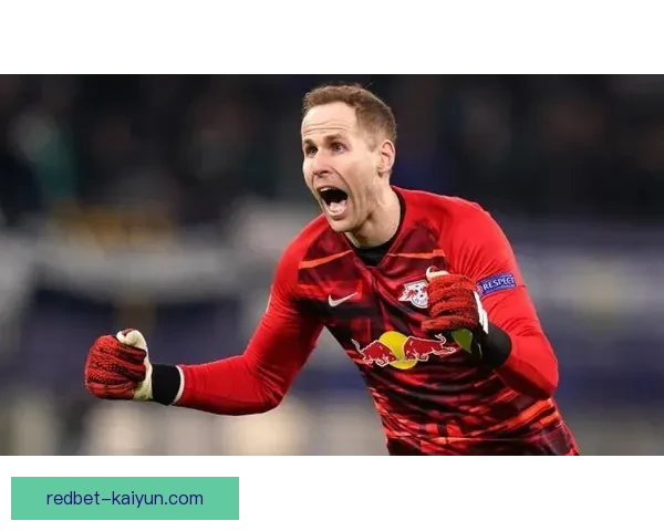 匈牙利门将古拉西奇防守表现稳健